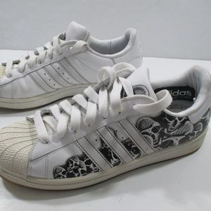 adidas superstar skulls